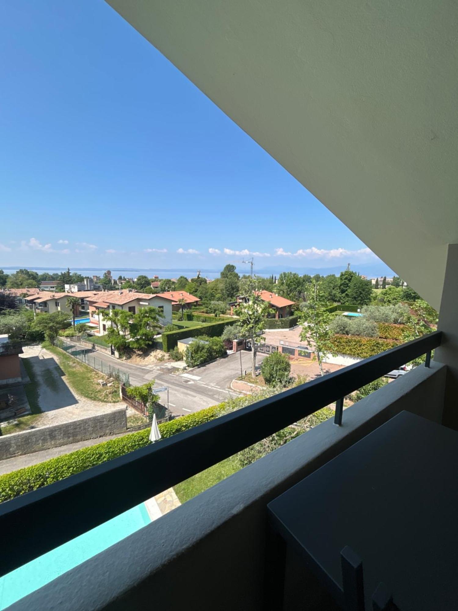 Villarobinia Lazise Buitenkant foto